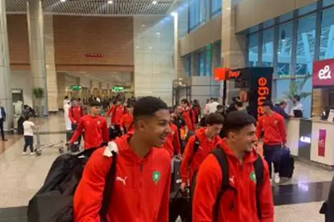 بعثة منتخب المغرب تصل القاهرة استعدادًا للمشاركة في بطولة أمم أفريقيا للشباب 